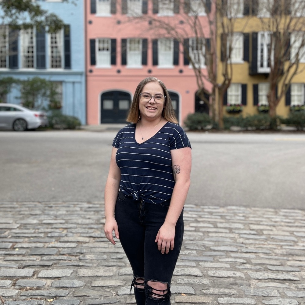 Meet your Posher, Nicole